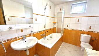 PREDAJ, rekonštruovaný rodinný dom v obci Predajná - 6
