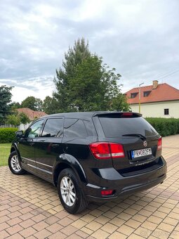 Fiat Freemont 2.4 VVT benzín Automat 2015 - 6