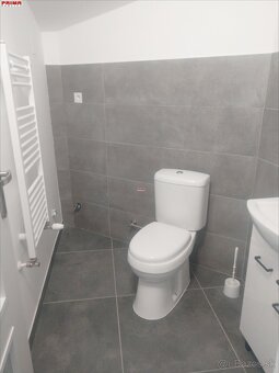 ID 3148 Prenájom: priestor na služby 21 + 34 m2 centrum, Ná - 6