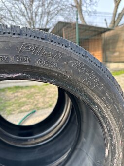 Michelin 235/45R19 - 6