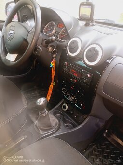 Dacia Duster 4x4 Garmin - 6