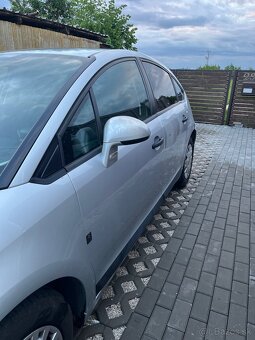 Citroën C4 1.4 16V - 6
