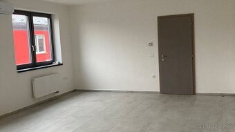 PRENÁJOM NOVÉ KANCELÁRSKE PRIESTORY, POVAŽSKÁ BYSTRICA - 6