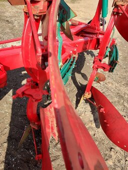 Pluh Kverneland EG 100 otočny (lemken es 6 85 kuhn variopal) - 6