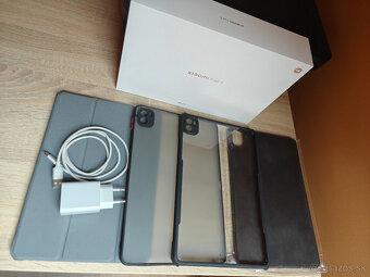 Predám Xiaomi Pad 5 + 4 kryty - 6