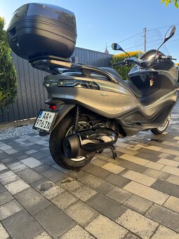 Piaggio X10 350 ABS ASR EXECUTIVE - 6