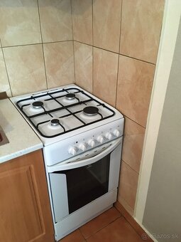 2 izbový byt v širsom centre Nitry - 6