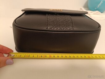 Kabelka Guess - 6