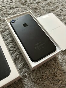 Apple iPhone 7 32gb Black - 6