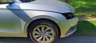 Škoda Octavia IV 1,5TSI e-TEC DSG Style r. 6/2023 - 6