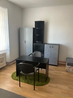 Prenajom 4 izb bytu v úplnom centre - 6