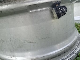 Ford 16"5x108..…. Snímače TPMS originálne hliníkové disky - 6