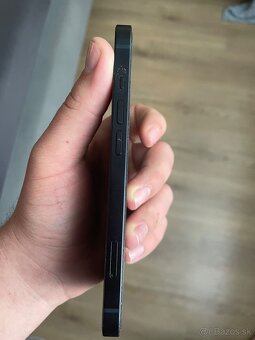 iPhone 13 128GB - 6