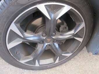 Cupra Formentor 1.5 TSI 110 KW DSG SPORT VZ Edition Panoráma - 6