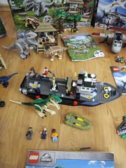 Velký mix lego Jurassic world ( 7 setů) - 6