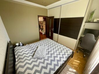 PREDAJ 3-IZBOVÝ BYT S BALKÓNOM V KOMÁRNE - 6