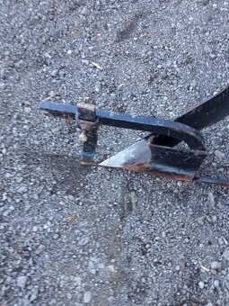 Pluh jednostranný Agzat,tera vari - 6