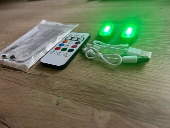 Bezdrôtové RGB LED diódy do interiéru auta - 6
