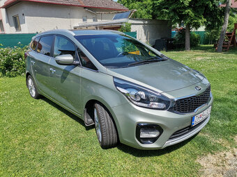Kia Carens - 6