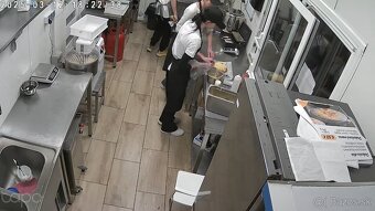 Na predaj: plne vybavený gastro stánok „Langoš Galéria” - 6