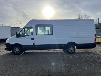 Prodám 2.3HPT. 93kw. 35S13. 6 míst.Tažné zař.: 3.500kg. - 6