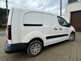 Citroën Berlingo XL 1.6 HDi (66 kW) – 2/2015 – 5 290 € - 6
