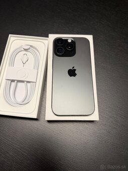 iPhone 16 Pro 256GB Black Titanium - 6