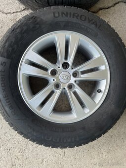 KIA SPORTAGE HYUNDAI ALU KOLA 6,5Jx16 PNEU 215/70R16 - 6