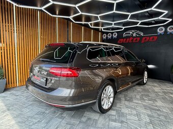 Volkswagen Passat Variant 2.0 TDI Highline 4MOTION DSG - 6