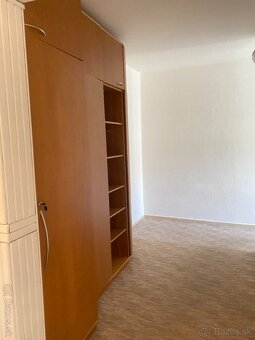 KRASNY DLHODOBÝ PRENÁJOM + 3 BALKÓNY - 6