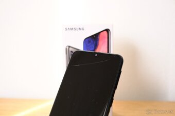 Samsung a20e - dual sim mobil - 6