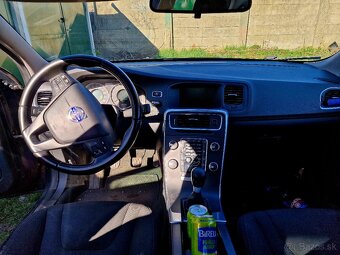 Volvo S60 Drive - 6
