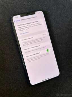 iPhone 11 Pro Max 256GB - nová batéria - 6