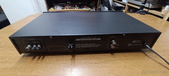 Akai AT-37 Tuner - 6