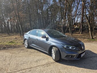 RENAULT MEGANE 2017 - 6