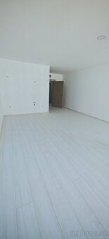 Garzónka v novostavbe kúsok od mora, Bulharsko - 6
