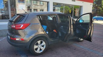 KIA Sportage 1.7 CRDi VGT 2WD EX - 6