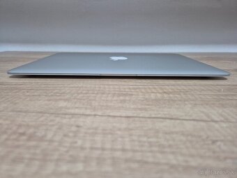 MacBook Air (13-inch, 2017) /Intel Core i5/8GB RAM/128GB SSD - 6