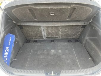 Hyundai i30, 1.6CRDi 81kWPRAVID.SERVIS - 6
