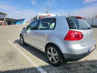 Volkswagen Golf V 1.4 fsi - 6