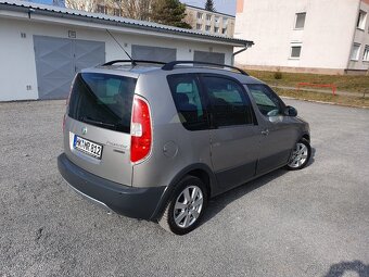 SKODA ROOMSTER SCOUT 1.9TDI 77KW PANORAMA - 6