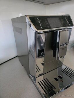 DeLonghi ECAM650.55.MS ako novy - 6