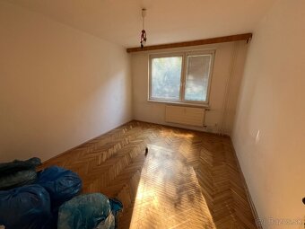 Priestranný 3-izbový byt s dvoma balkónmi - 6