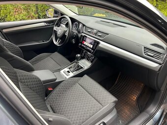 Superb Combi 1,4 TSI Style PHEV 160kW - 6
