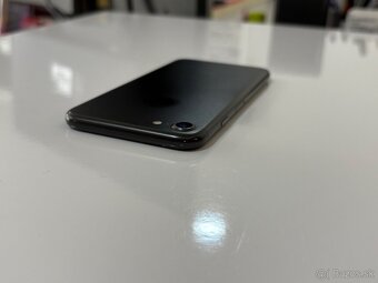 iPhone 7 32GB Black velmi dobry stav - 6