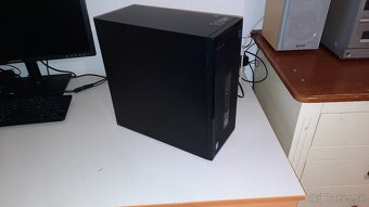 Intel Core i5-4590 3.30 GHz/16 GB DDR3/SSD+HDD/RX470 8GB. - 6