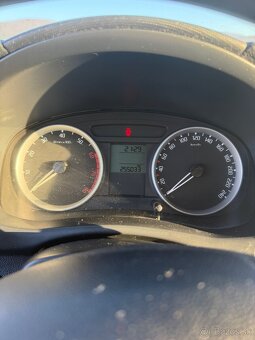 Škoda Fabia 1.4 - 6