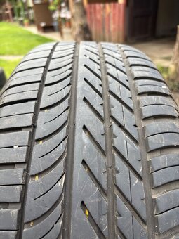 Goodyear Eagle F1 4x4 - Celoročné pneu - 6