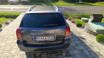 Predam Toyotu Avensis 2.2 D4D-cat - 6