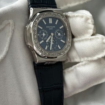 Patek Philippe Nautilus Blue/Diamond - 6